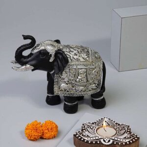 Office Home Decor – Silver Elephant Sculpture & Wooden Block T-Light Set